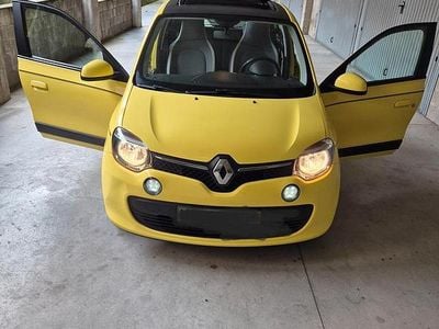 Usata Renault Twingo 90 CV (66 kW) 2016 Giallo Utilitaria