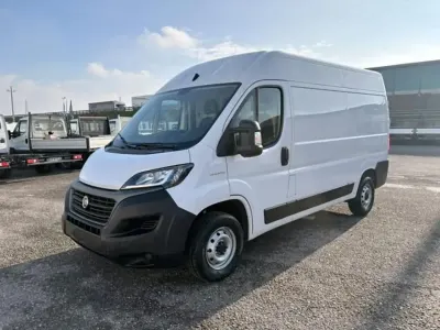 Usata Fiat Ducato 33 120 CV (88 kW) 2023 Bianco Furgone