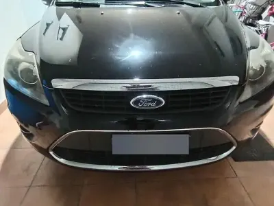 Usata Ford Focus Titanium 110 CV (80 kW) 2008 Nero Station wagon