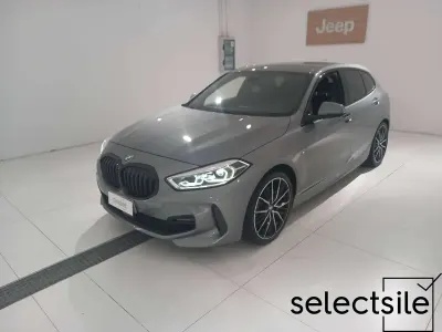Usata BMW 118 M Sport 150 CV (110 kW) 2024 Grigio maestro Utilitaria