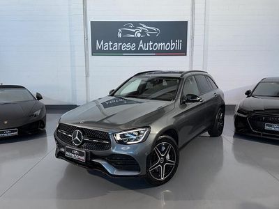 Usata Mercedes GLC300e 194 CV (142 kW) 2022 Grigio SUV