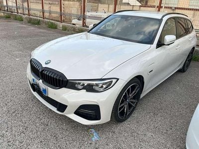 Usata BMW 330e M Sport 184 CV (135 kW) 2022 Bianco Station wagon
