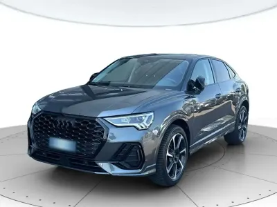 Usata Audi Q3 Sportback S-Line 150 CV (110 kW) 2024 Nero magic SUV