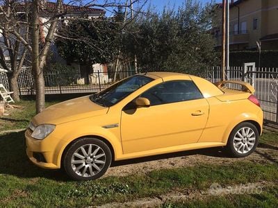 Occasion Opel Tigra 69 ch (50 kW) 2005 Jaune Cabriolet