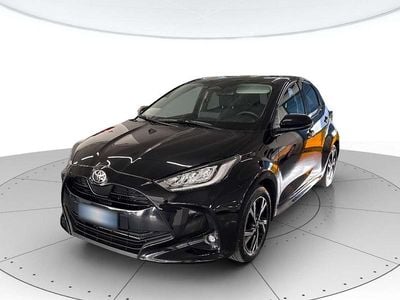Usata Toyota Yaris Hybrid Trend 92 CV (67 kW) 2025 Nero Berlina
