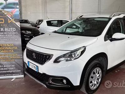 Usata Peugeot 2008 Allure 110 CV (80 kW) 2016 Bianco SUV
