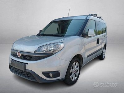 Usata Fiat Doblò Easy 105 CV (77 kW) 2015 Grigio(met.) Monovolume