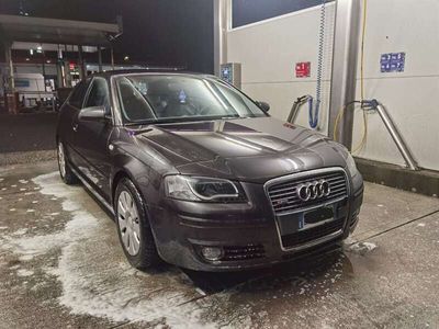 usata Audi A3 A32.0 tdi s-line