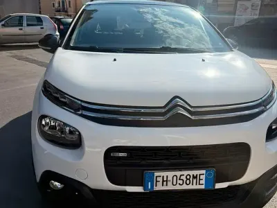 Usata Citroën C3 82 CV (60 kW) 2018 Bianco Utilitaria