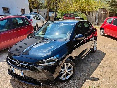 Usata Opel Corsa Elegance 101 CV (74 kW) 2023 Nero Utilitaria