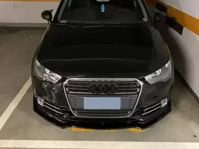 Usata Audi A1 Attraction 86 CV (63 kW) 2016 Nero Utilitaria