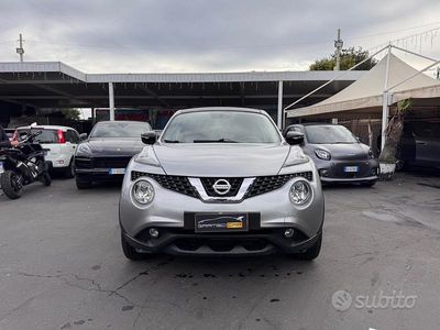 Używany Nissan Juke Acenta 110 KM (80 kW) 2016 Szary SUV