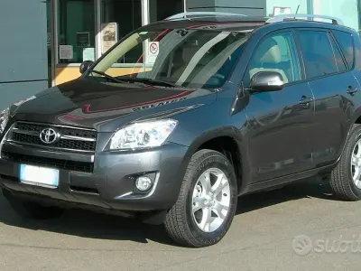 Usata Toyota RAV4 Luxury 150 CV (110 kW) 2009 Grigio SUV