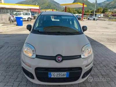 Usata Fiat Panda Lounge 95 CV (69 kW) 2017 Beige Utilitaria
