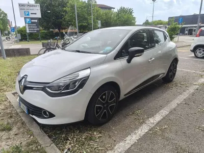 Usata Renault Clio IV 73 CV (53 kW) 2016 Bianco Berlina