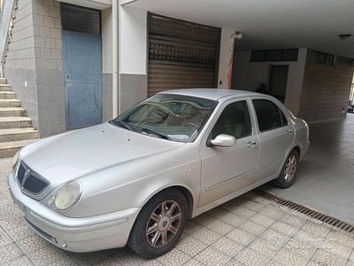 Lancia Lybra