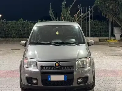 Usata Fiat Panda 101 CV (74 kW) 2006 Grigio Utilitaria
