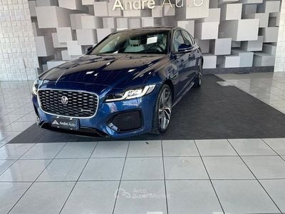 Usata Jaguar XF 300 CV (220 kW) 2022 Blu Berlina