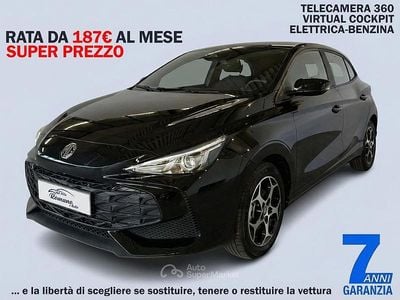 Nuova MG MG3 Luxury 103 CV (75 kW) 2026 Nero Utilitaria