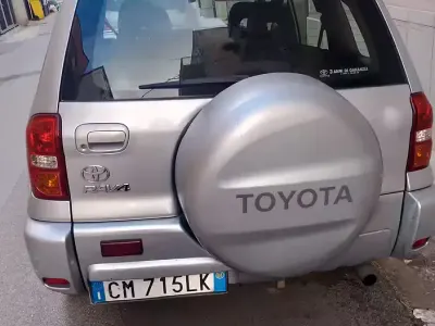 Begagnad Toyota RAV4
