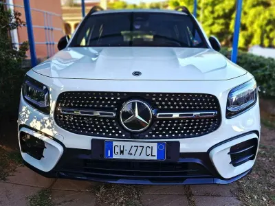Usata Mercedes GLB200 Advanced Plus 150 CV (110 kW) 2024 Bianco SUV