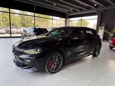 Usata BMW 116 Shadowline 116 CV (85 kW) 2023 Utilitaria