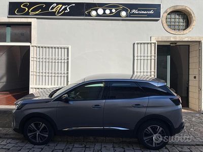 Usata Peugeot 3008 Allure 131 CV (96 kW) 2023 Grigio SUV