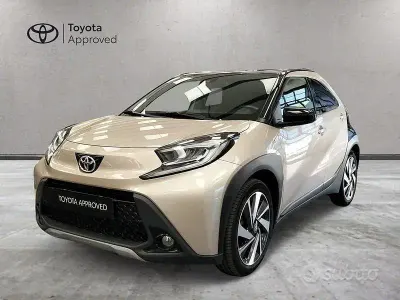 Occasion Toyota Aygo X Lounge 72 ch (52 kW) 2022 Beige SUV