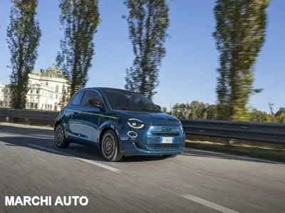 Nuova Fiat 500 Icon 65 CV (47 kW) 2025 Rosa Berlina
