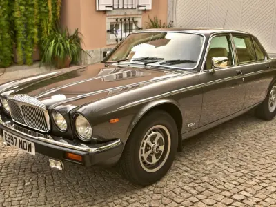 Usata Jaguar XJ12 287 CV (211 kW) 1988 Altri Berlina