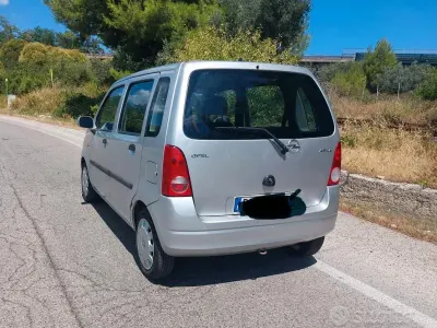 Usata Opel Agila 58 CV (42 kW) 2003 Monovolume