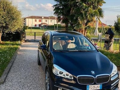 Blu Usata 2016 BMW 220 Gran Tourer Luxury Line Monovolume | 15.000 €