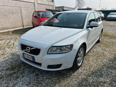 Usata Volvo V50 Plus 114 CV (83 kW) 2010 Bianco Station wagon