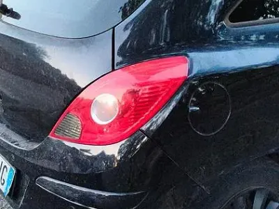 Usata Opel Corsa Sport 75 CV (55 kW) 2008 Utilitaria