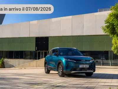 Nuova BYD Atto 2 Boost 212 CV (155 kW) 2025 Argento SUV