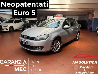 Usata VW Golf VI 122 CV (89 kW) 2011 Grigio Utilitaria
