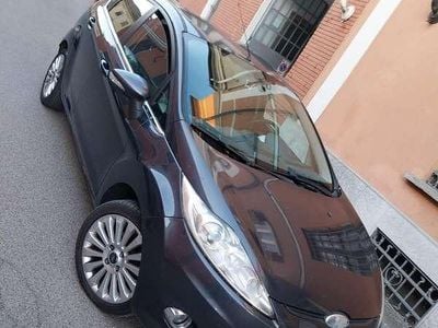 Usata Ford Fiesta Titanium 70 CV (51 kW) 2009 Grigio Utilitaria