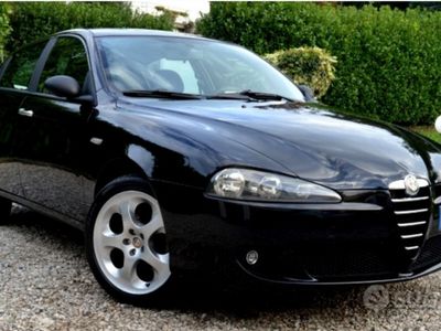 usata Alfa Romeo 147 1.9 JTDm 120cv 2007 nero full