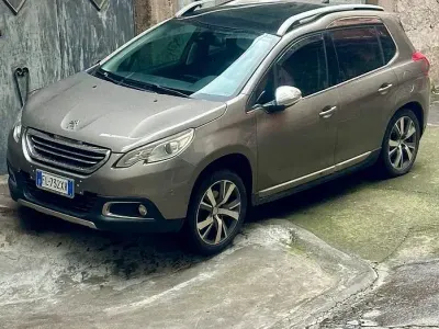 Usata Peugeot 2008 115 CV (84 kW) 2013 SUV