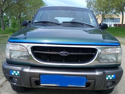 usata Ford Explorer XLS