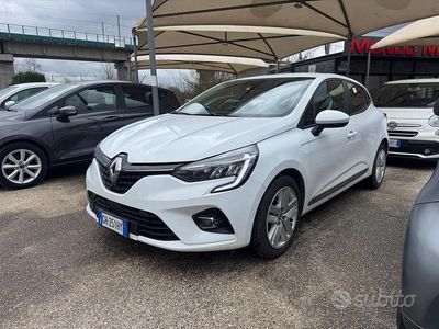 Usata Renault Clio V Business 101 CV (74 kW) 2021 Bianco Berlina
