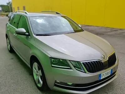 Usata Skoda Octavia Style 116 CV (85 kW) 2018 Station wagon