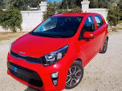 Usata Kia Picanto Style 65 CV (47 kW) 2023 Rosso Utilitaria