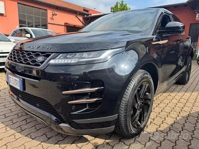 Begagnad Land Rover Range Rover evoque R-Dynamic 163 HK (119 kW) 2021 Svart SUV