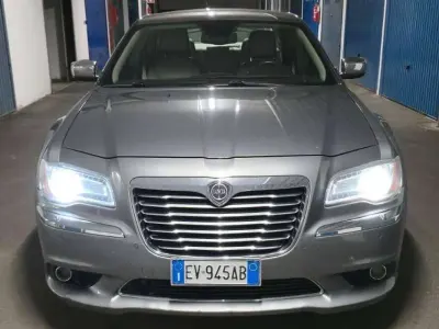 Usata Lancia Thema 239 CV (175 kW) 2014 Grigio Berlina
