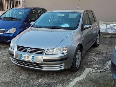 Usata Fiat Stilo Active 103 CV (75 kW) 2002 Bronzo Berlina
