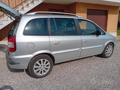 usata Opel Zafira Diesel- 2004