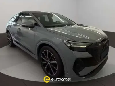 Usata Audi Q4 e-tron 69 kW (95 CV) 2023 Grigio SUV