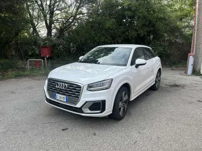 Usata Audi Q2 Admired 116 CV (85 kW) 2020 Bianco SUV