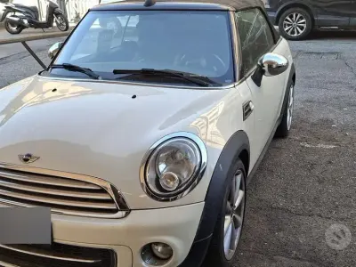 Usata Mini Cooper Cabriolet 111 CV (81 kW) 2013 Cabrio